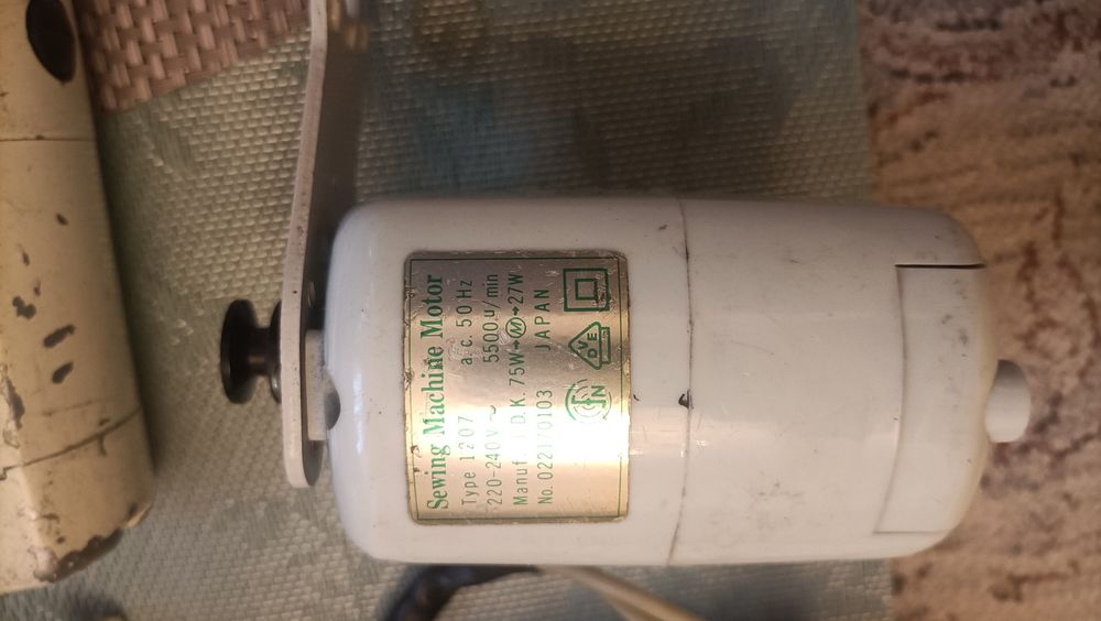 Sprzedam zabytkowe silniki krawieckie