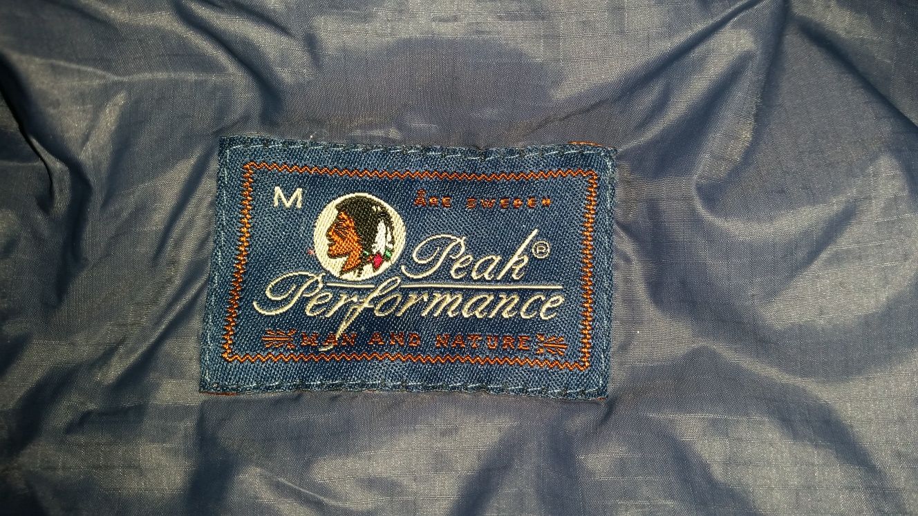 kurtka PEAK Performance