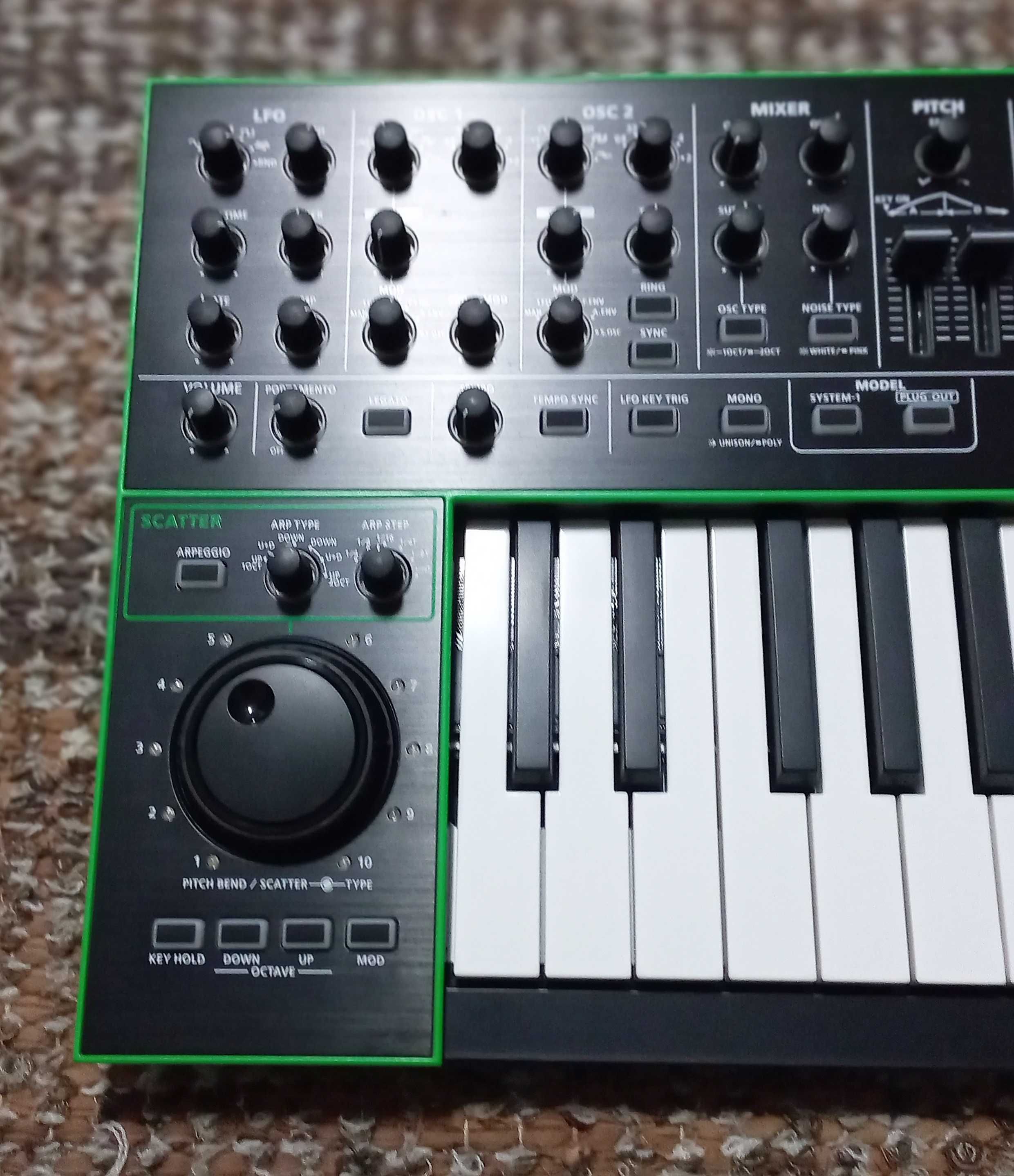 Roland System-1 – 280€