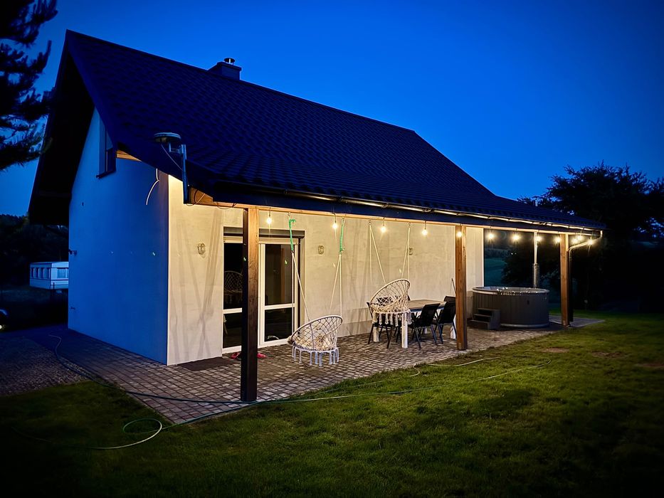 JEZIORO HARTOWIEC, Domek do wynajęcia, jacuzzi, sauna, piękne widoki.