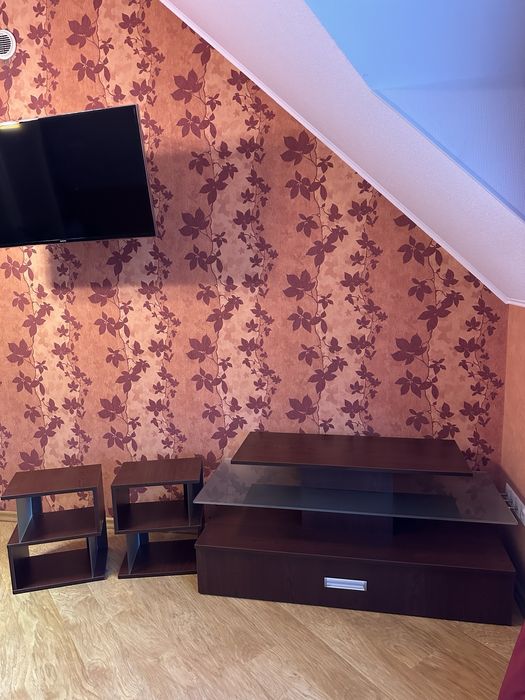 Спальня комод ліжко шафа-купе пуф