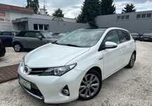 Toyota Auris Toyota Auris 1.8 Hybrid Salon Polska