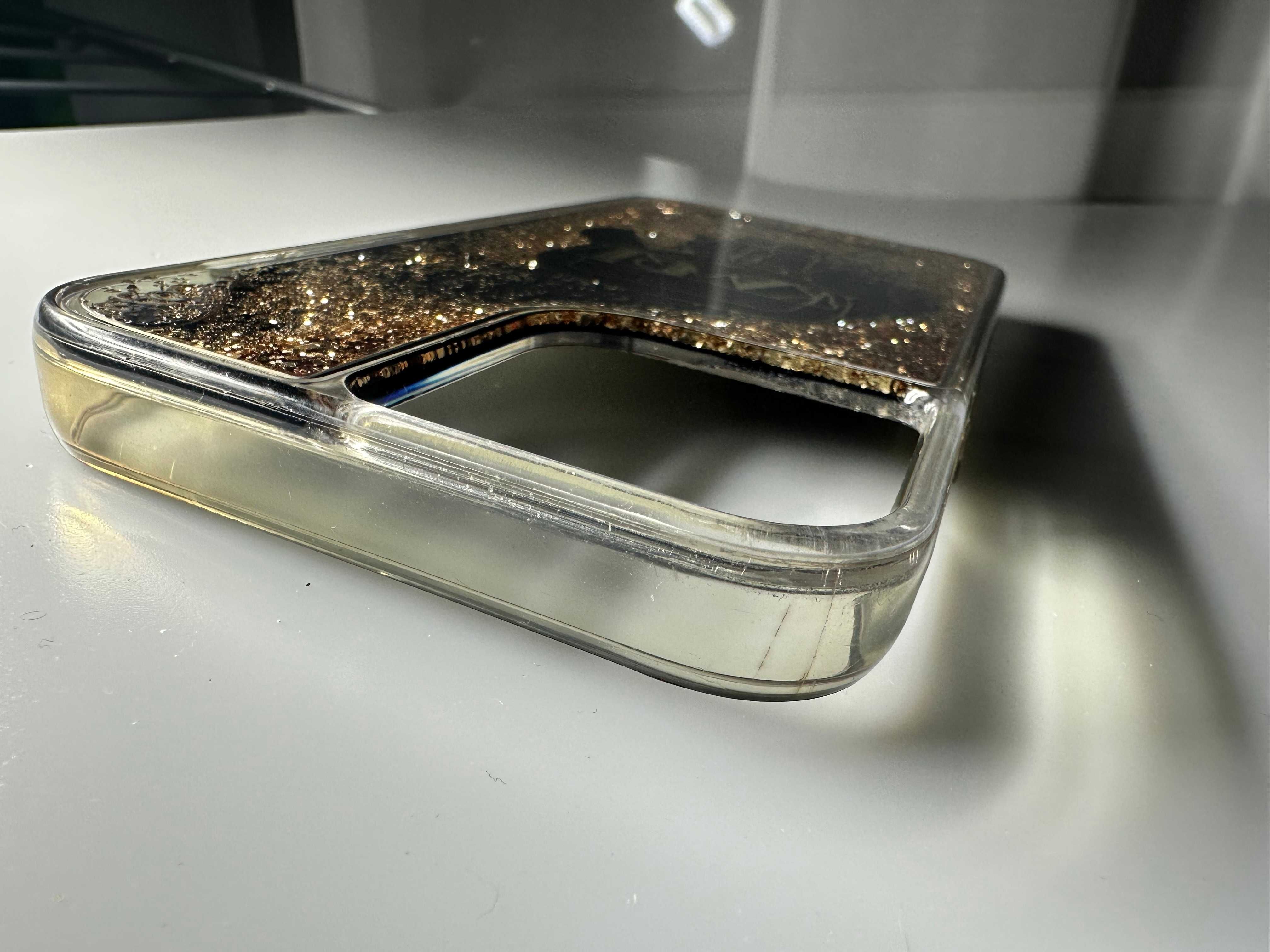 Etui do iPhone 13 Pro Max KARL LAGERFELD *oryginał* Gatsby Liquid