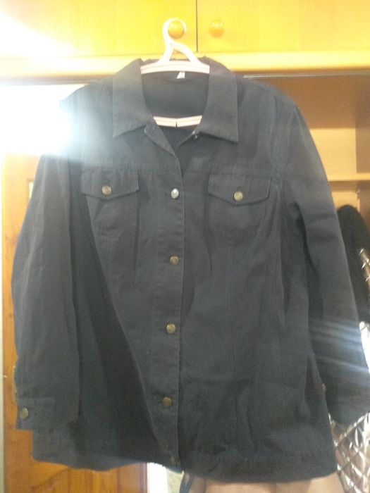 Продам джинсову куртку оверсайс