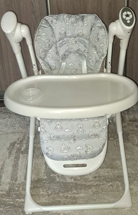 Стільчик-гойдалка для годування Carrello Triumph