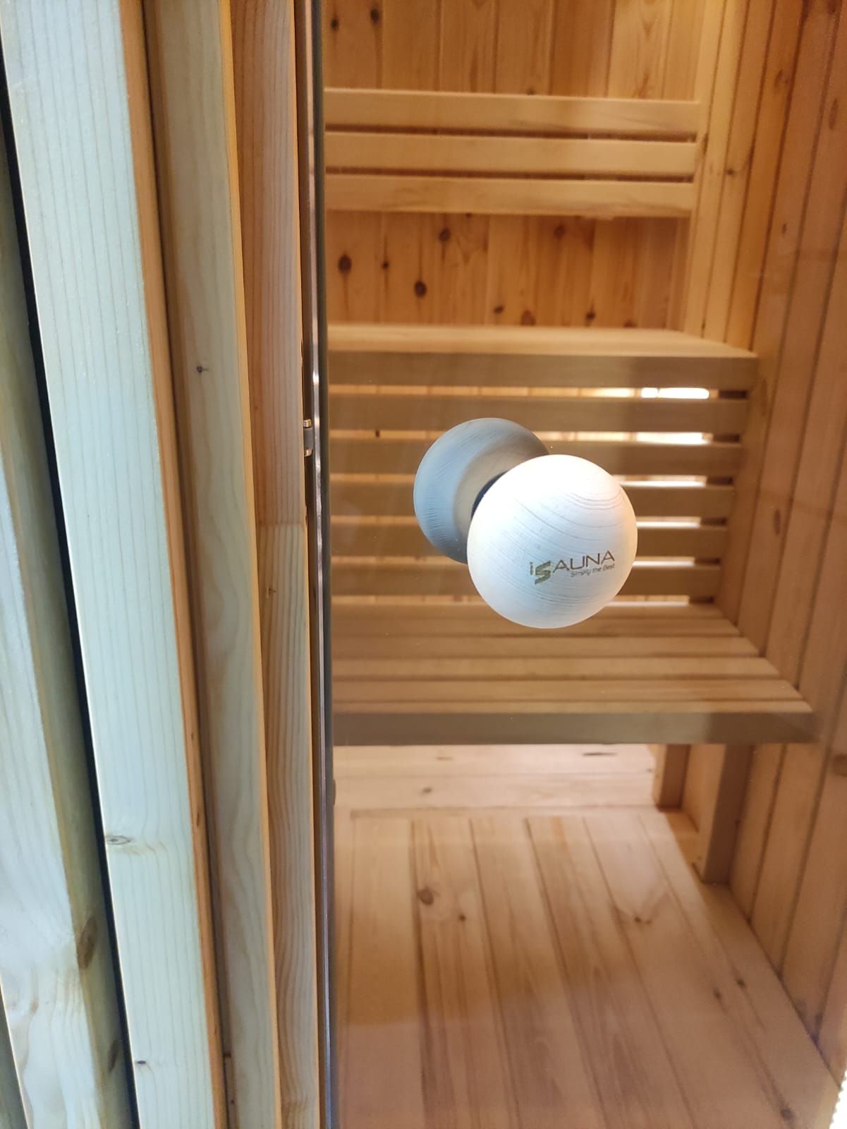 Sauna ogrodowa (piec elektryczny lub opalany drewnem)