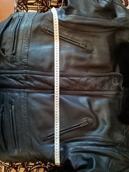 Зимова шкіряна куртка чоловіча
