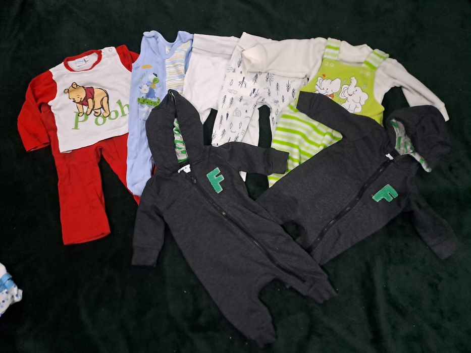 89 szt. Ubranek Wyprawka dla chłopca roz. 56 - 62