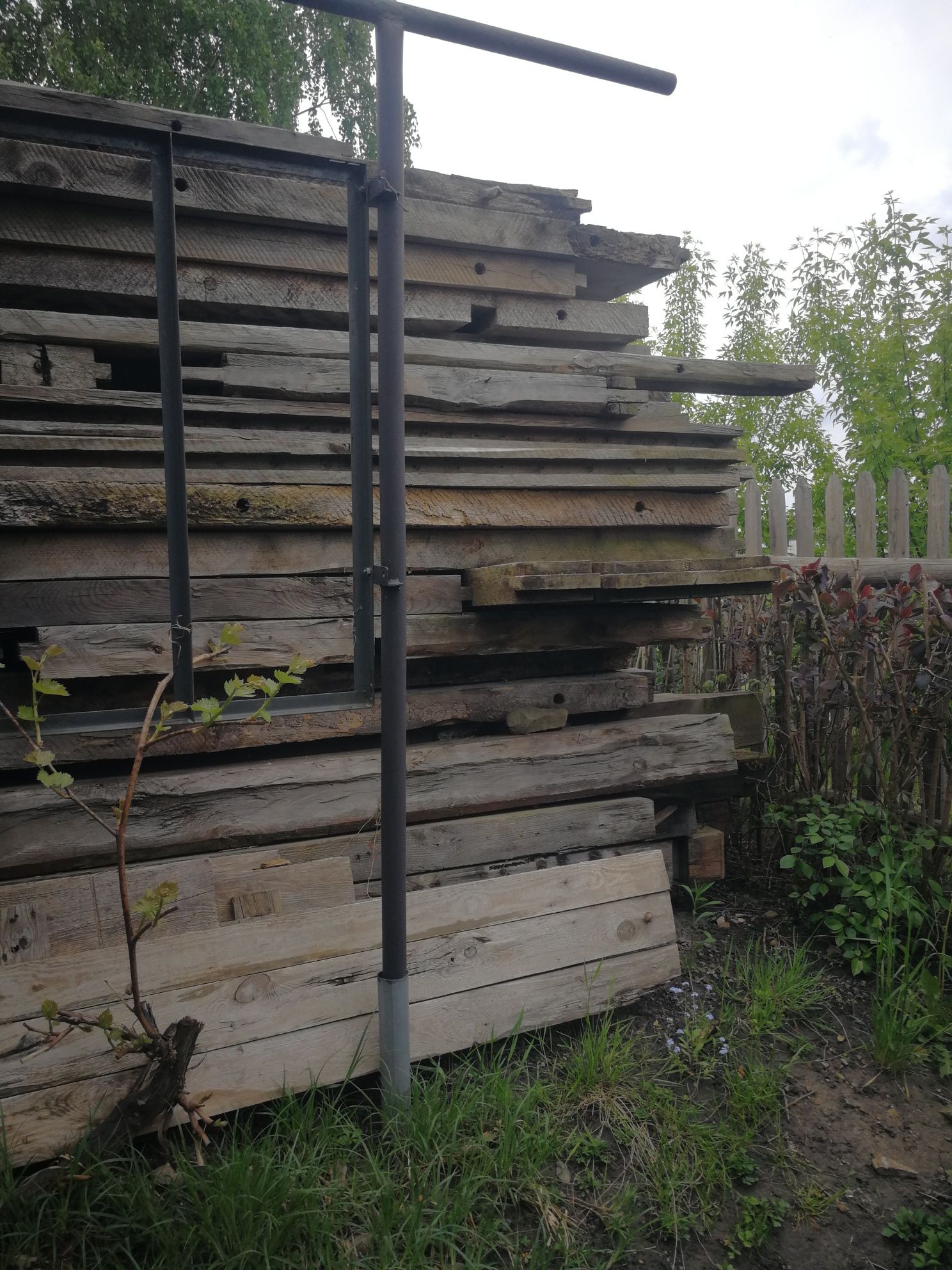 Drewno z rozbiórki na działkę, altanę
