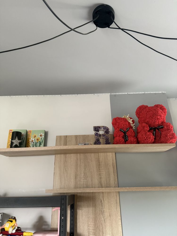 zestaw mebli w dobrym stanie