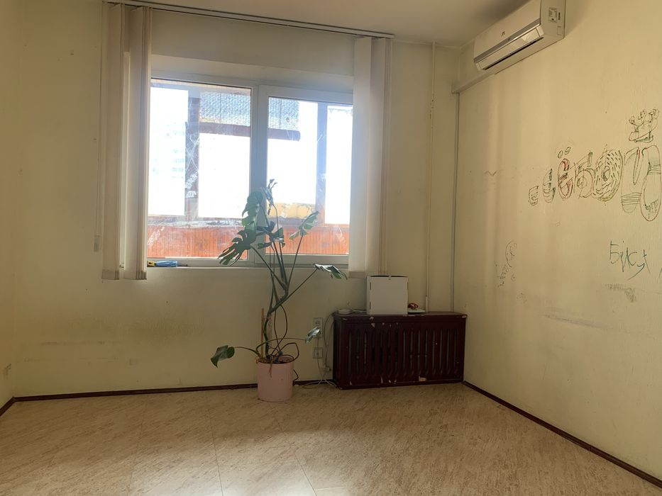 Продаж 2кв. 56м. Вул. Харьківське шоссе 148 Метро 10 хвилин. Терміново