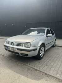 Volkswagen Golf lV 1,8 бензин механіка рестайлінг