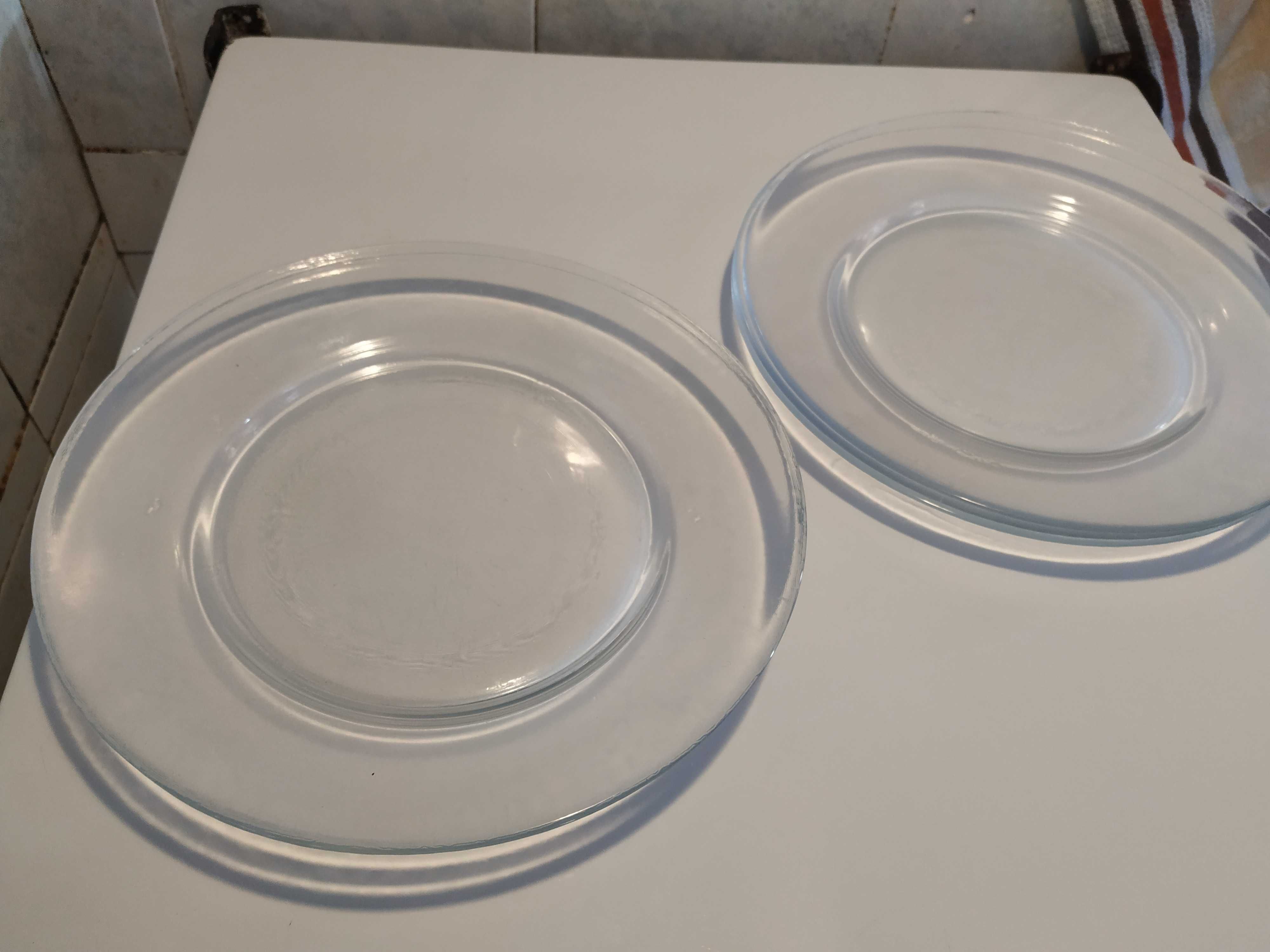 6 pratos de vidro