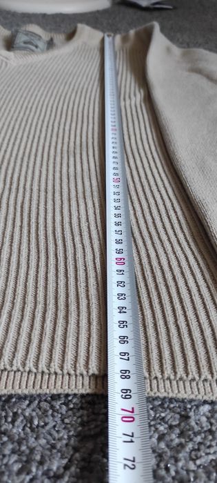 Sweter w serek dziadkowy beżowy vintage prążki stripped y2k