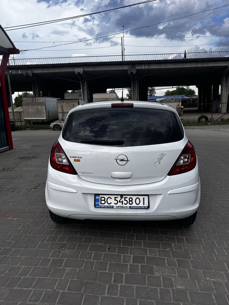 Opel Corsa D 2009