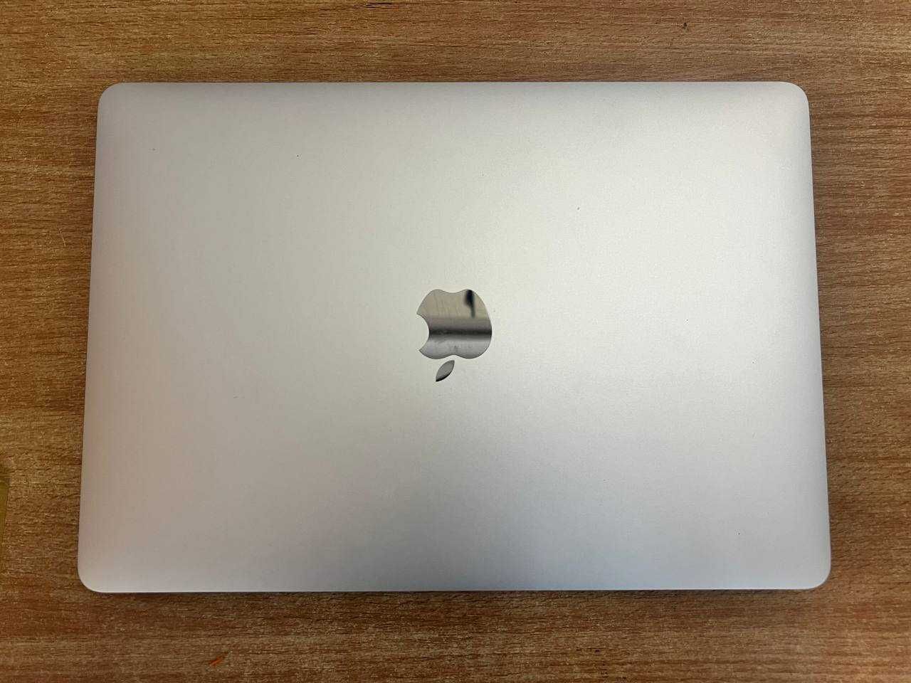 MacBook Air 13" A1932