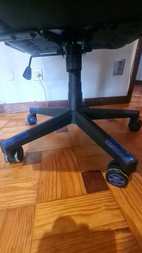 Cadeira para jogar playstation.