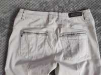 Nowe białe bermudy spodnie do kolan r. 40