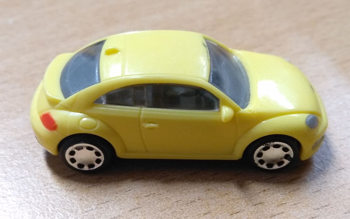 Carro miniatura modelo Volkswagen Beetle 2005