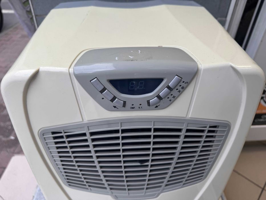 KLIMATYZATOR HYUNDAI HACO-08K od loombard krotoszyn