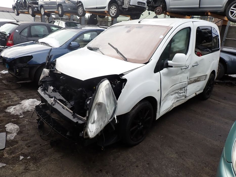 CZĘŚCI - Citroen Berlingo II 1,6 E-HDI 84KW 114KM 9HL 5B LAKIER EWP LIFT 2013r. INDEX - 9233