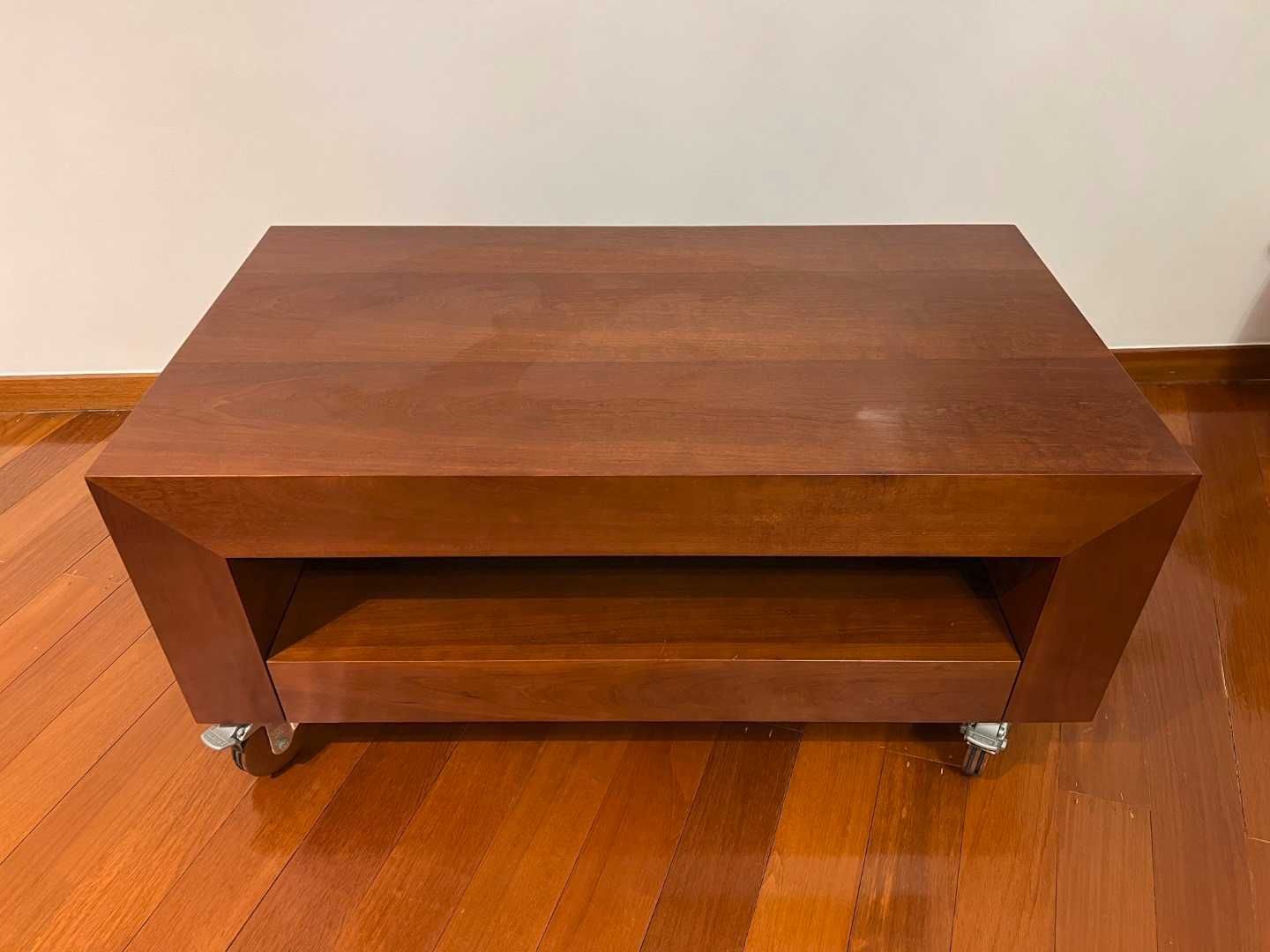 Mesa TV em madeira de cerejeira