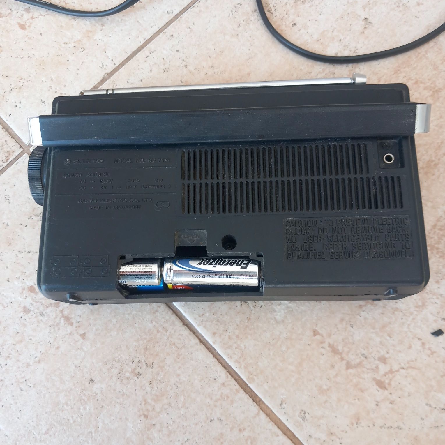 Rádio  portátil Sanyo
