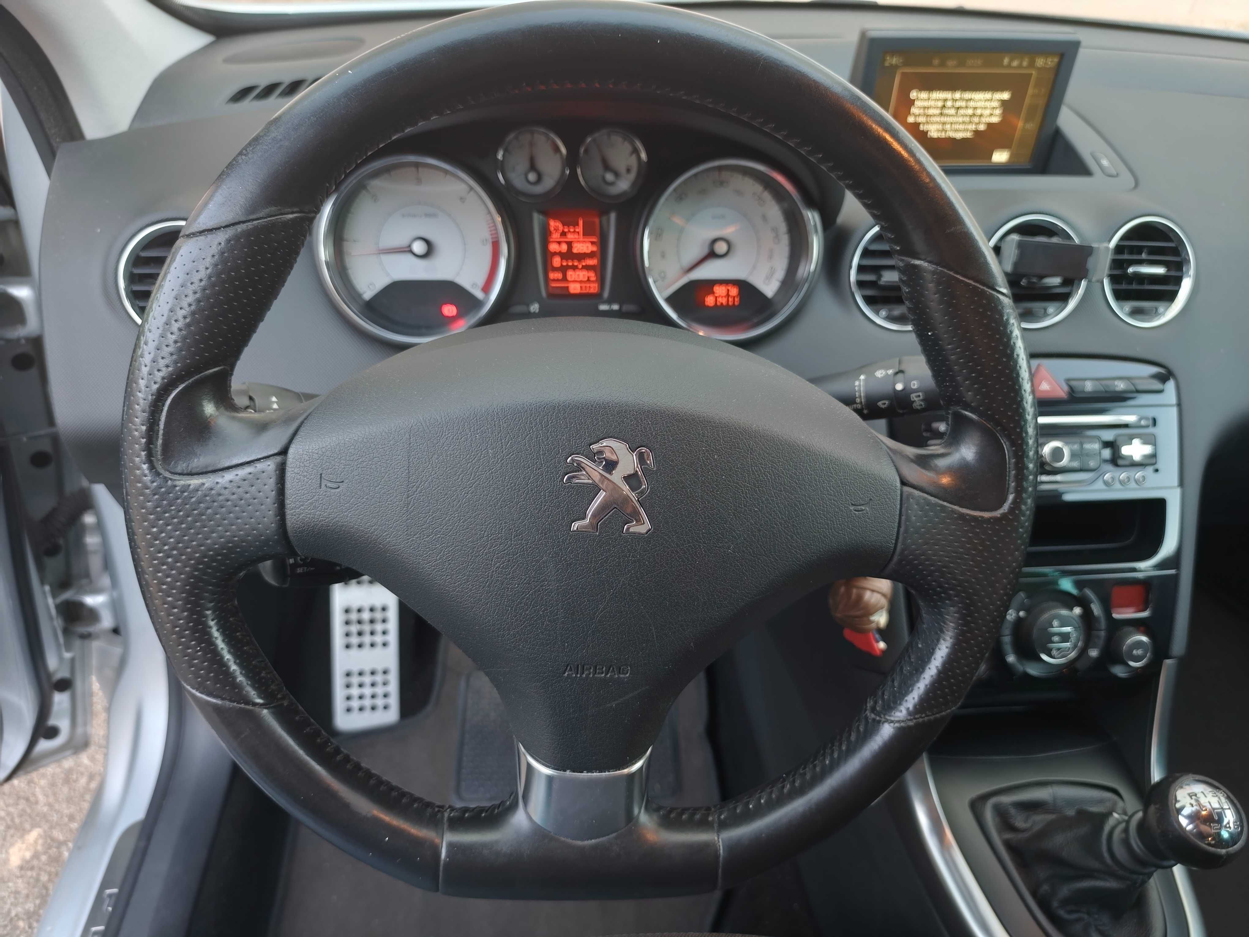 Peugeot 308 SW 1.6 HDi 115cv 2013