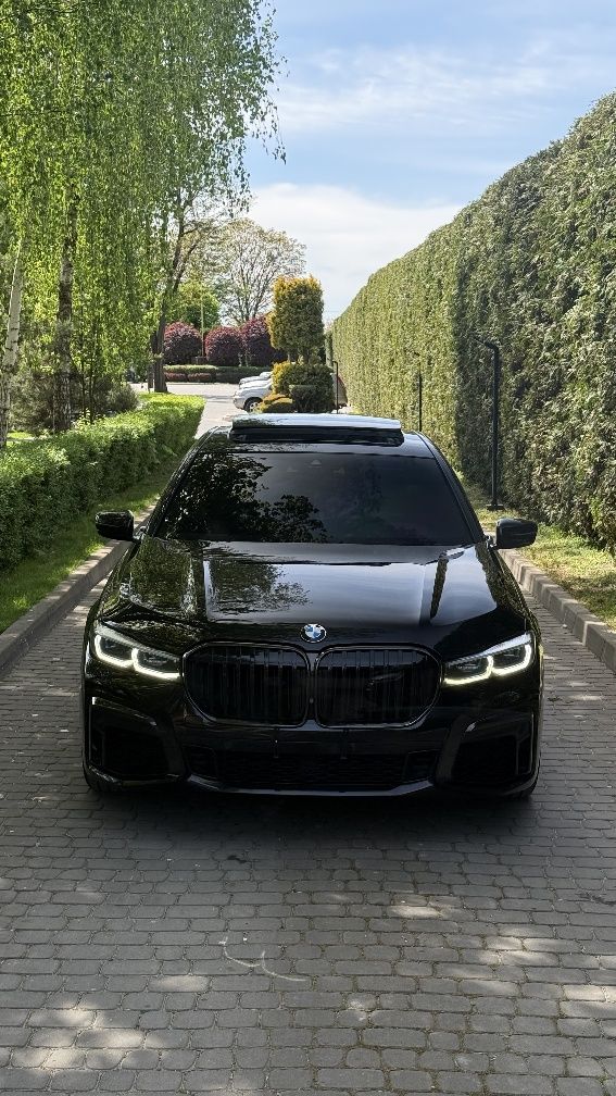 BMW G12 M740i Long. Restail В58
Рестайлінг. На самому надійному двигун