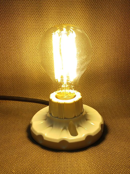 Żarówka FILAMENT PHILIPS LEDbulb E27  17W = 150W 2452lm 2700K Ciepła