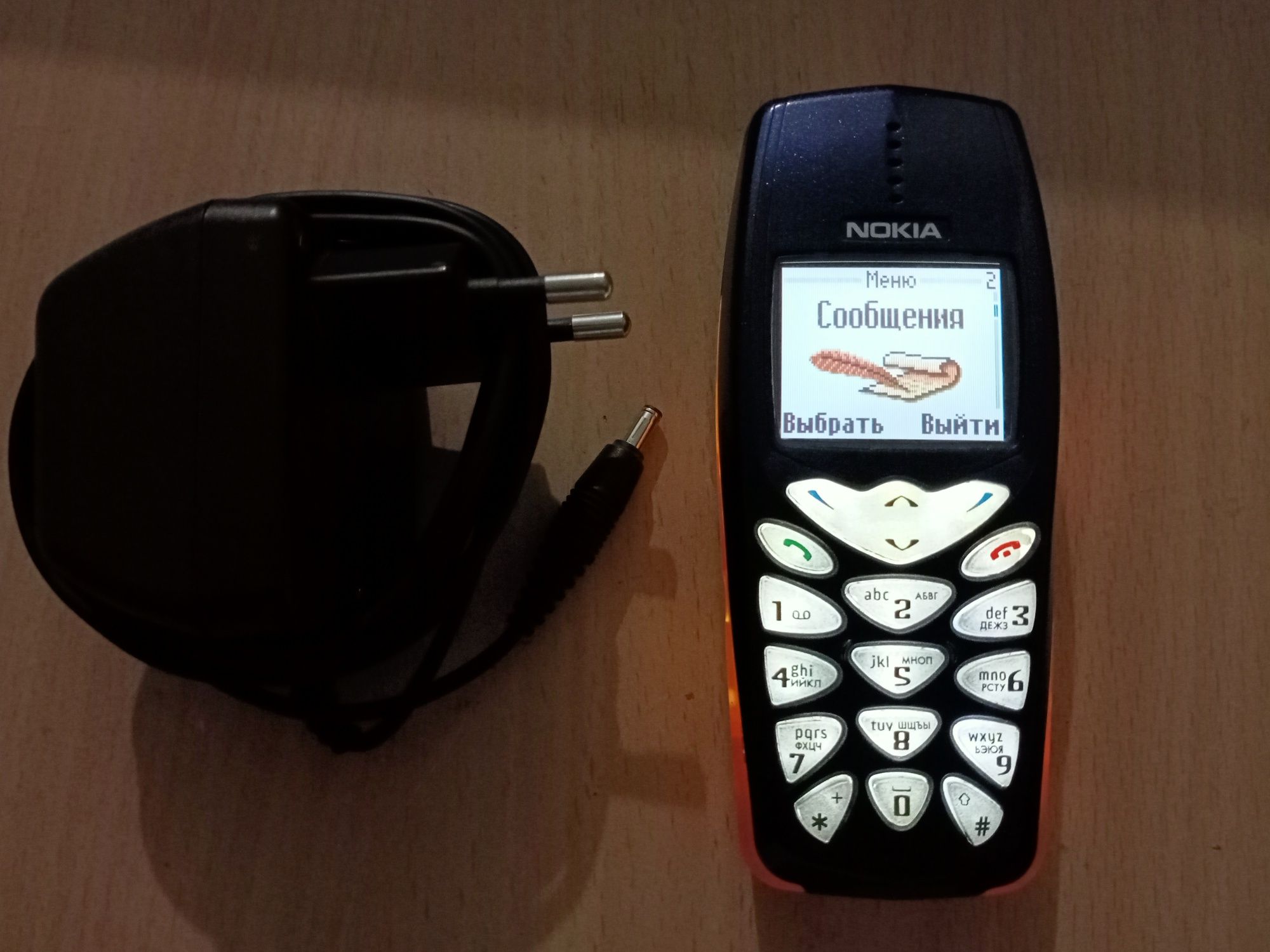 Продам Nokia 3510i Made in Germany.