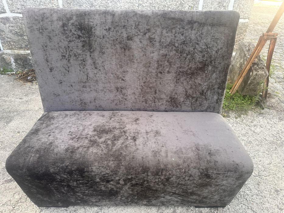Sofa bares e café 400€ preço acessivel