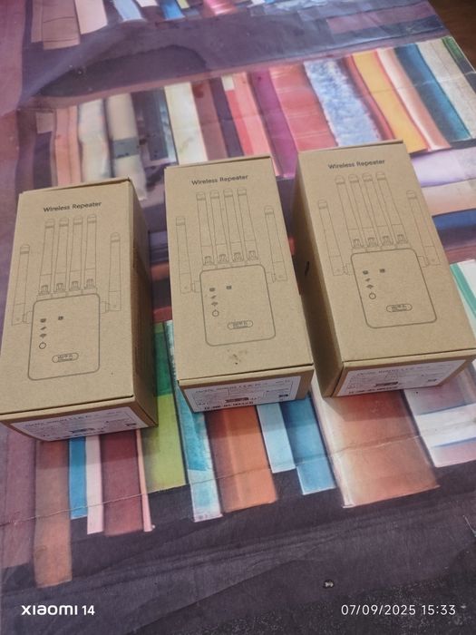 3 Repetidores WiFi OURLIFE  (novos)