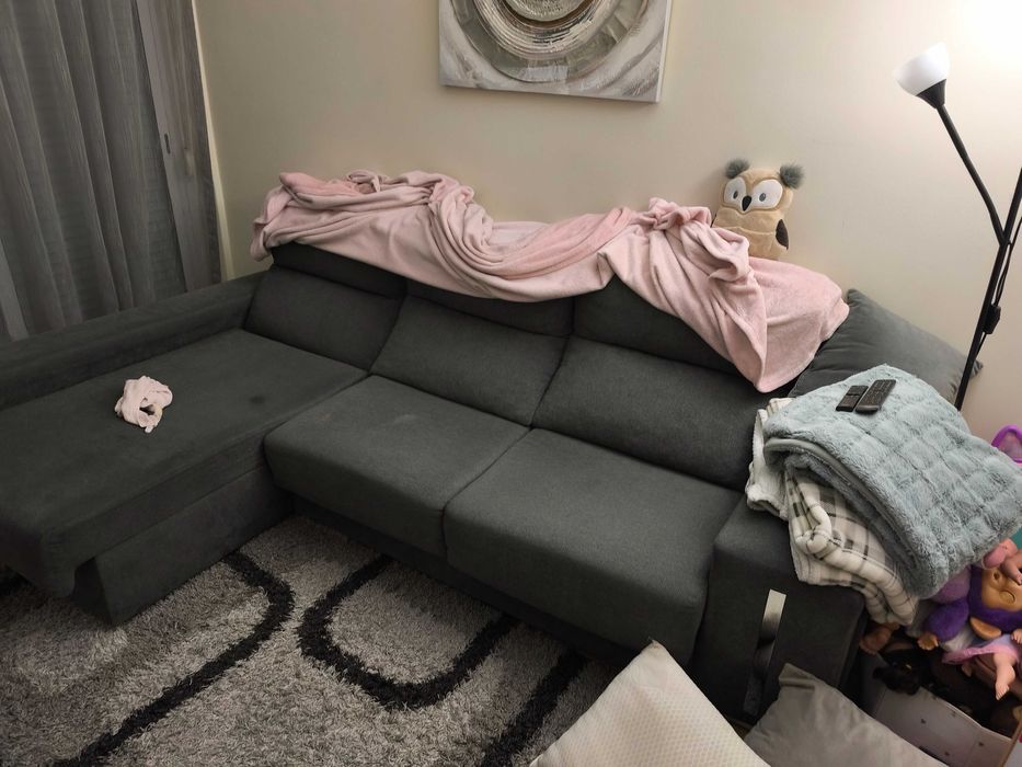 Sofá com chaise longue