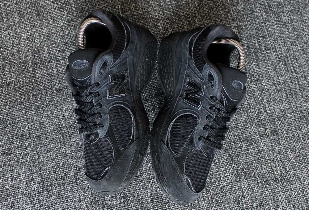 Кросівки New Balance 2002R Triple Black Оригінал 40.5р