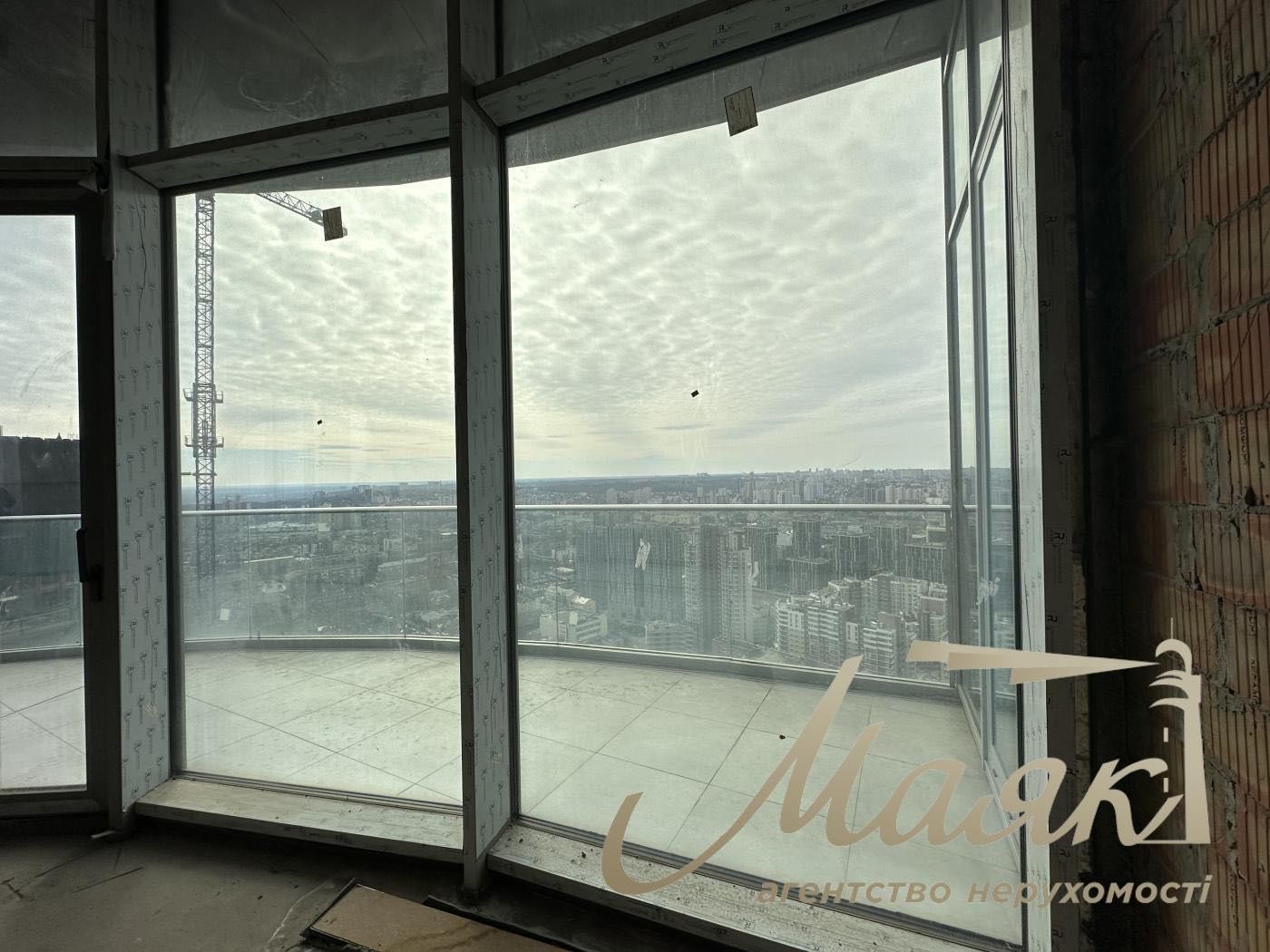 Продажа пентхауса с террасой ЖК Taryan Towers ул. Иоанна Павла II