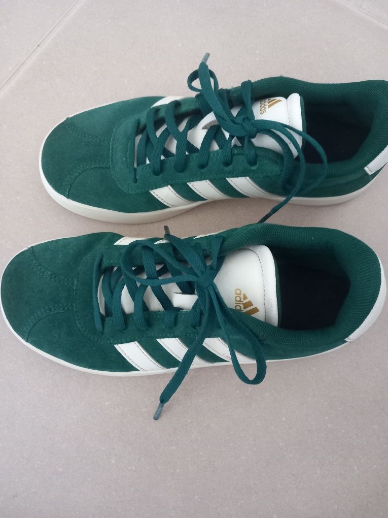 Sapatilhas Menino ADIDAS - IMPECÁVEIS  T-35