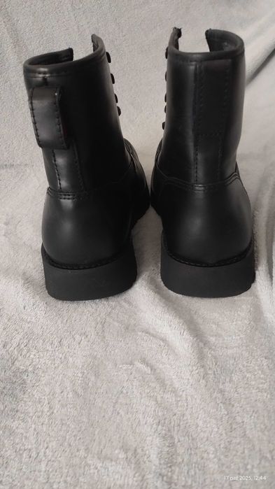 Botki sznurowane rozm 42