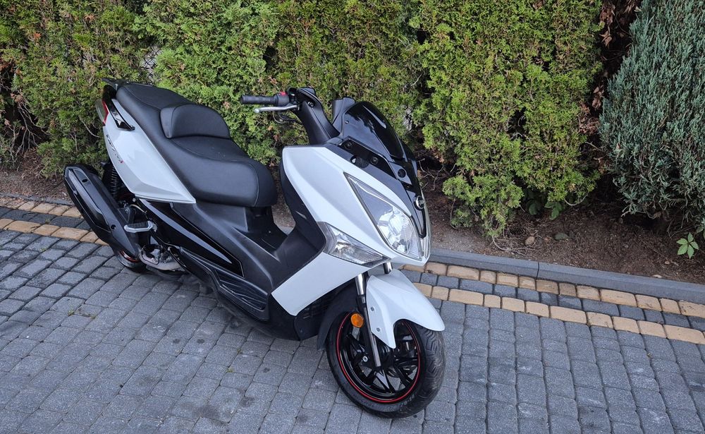 Sym GTS 300/125 cm3 swap xmax forza wysyłka