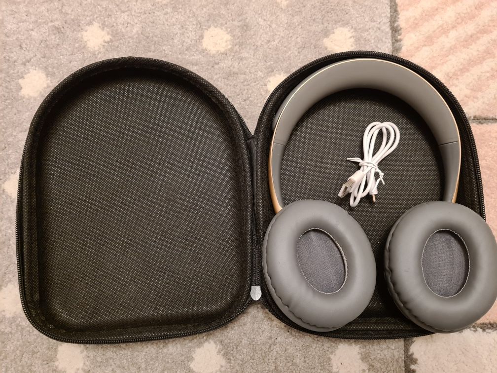Słuchawki bluetooth z mikrofonem