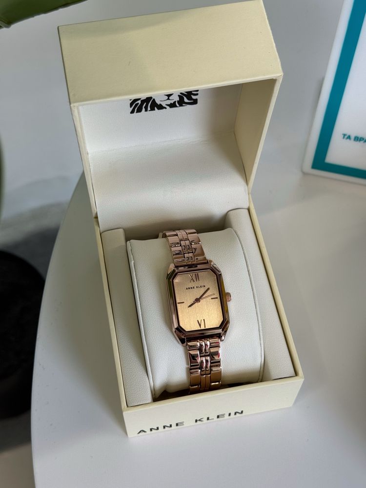 США | Оригінал | Anne Klein AK 3774RGRG Стильний жіночий годинник