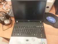 Laptop. Fujitsu 8 GB ram sprzedam