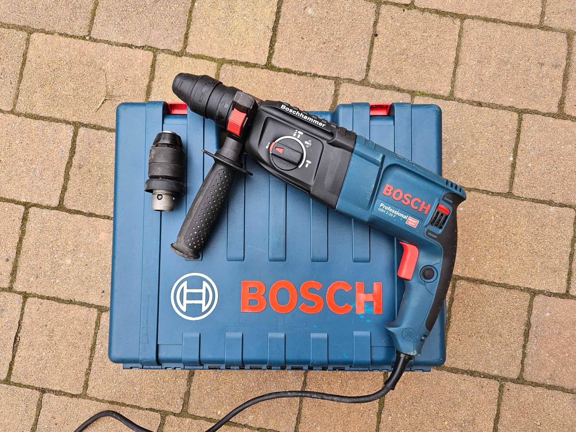 BOSCH GBH 2-26 F młotowiertarka + główka + walizka