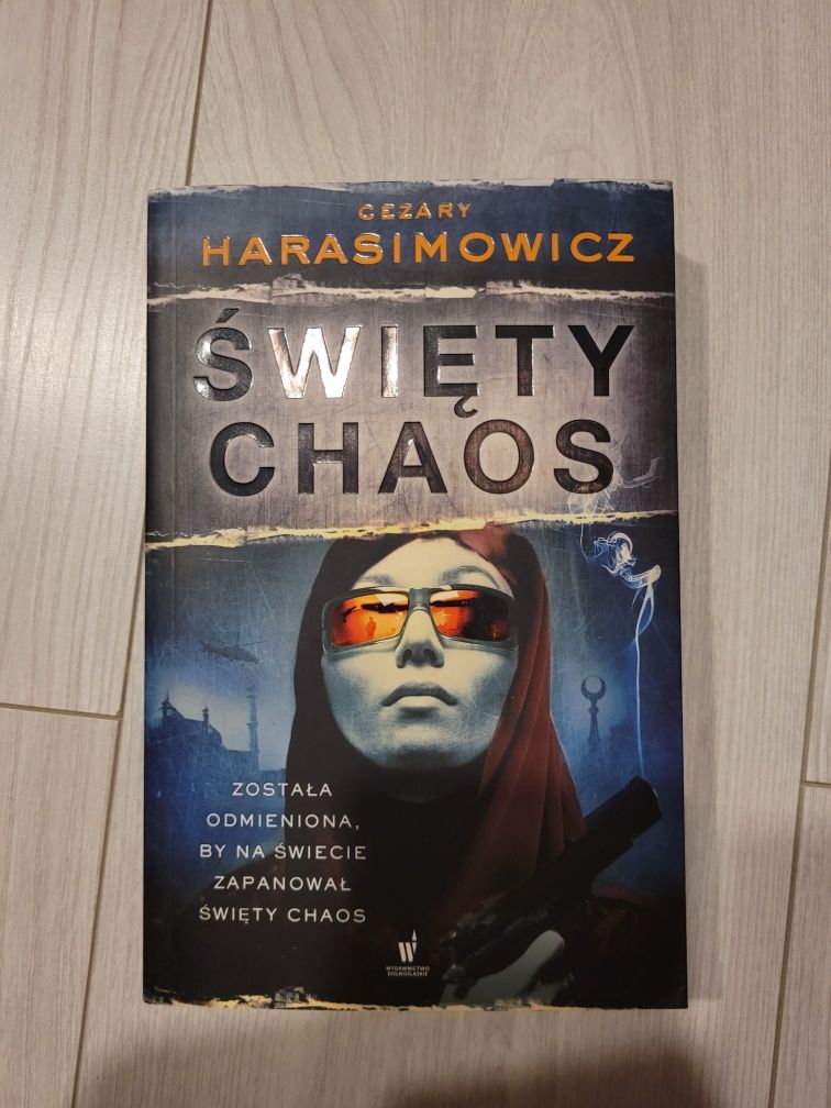 Książka "Święty chaos " Cezary Harasimowicz