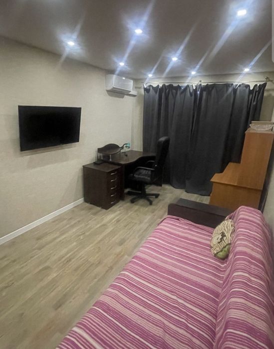 Сдам 1комн квартиру м. Дворец Спорта