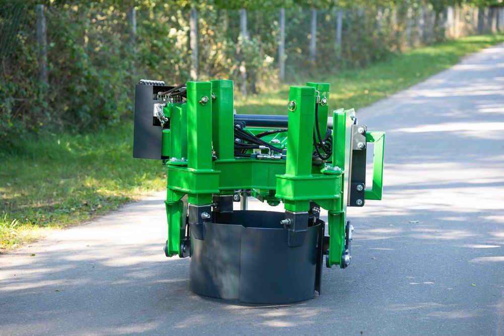 Przesadzarka do drzew i krzewów PD Premium z hydraulicznym skrętem