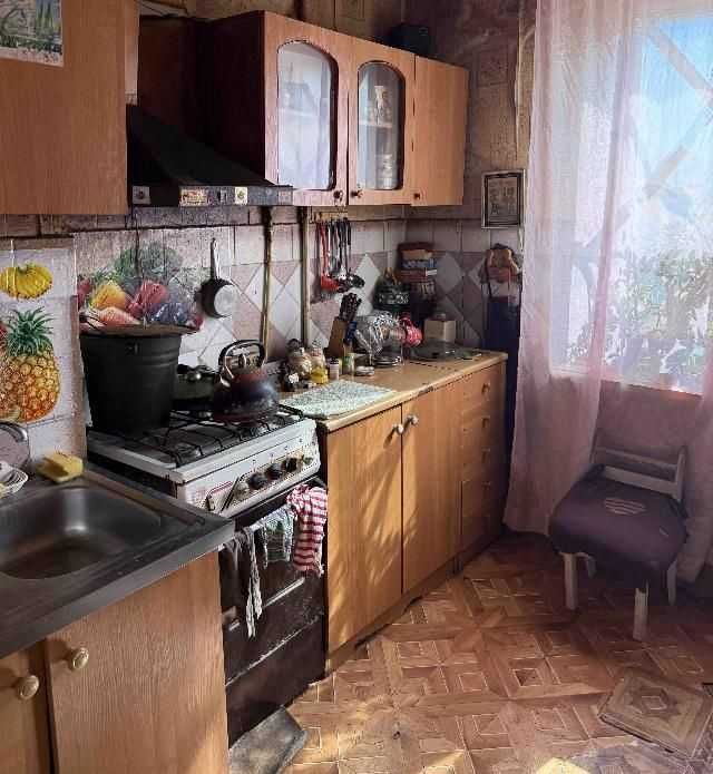 продам 1 комн на Сахарова  19 500 у.е