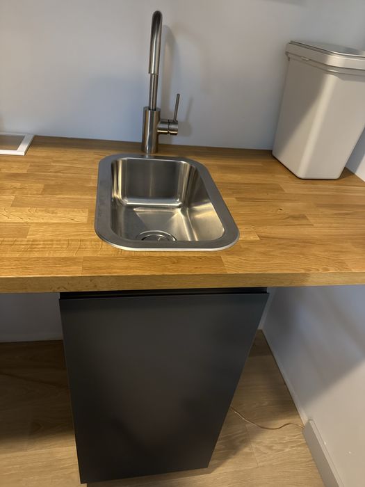 Lodowka z zamrażarką podblatowa do zabudowy ikea Huttra