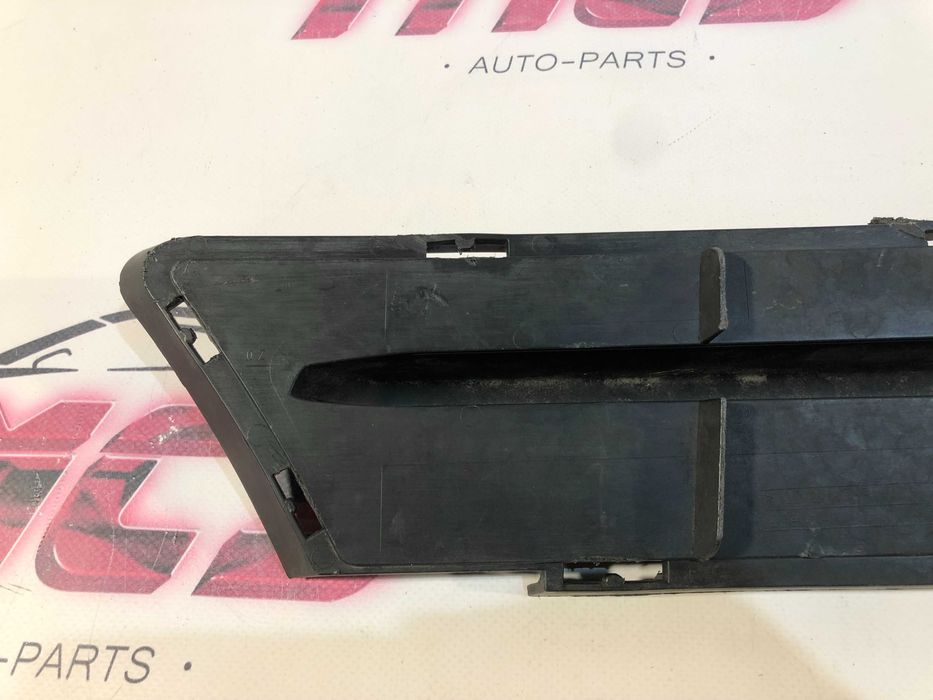 Grelha Parachoques BMW SERIE 5 E90 E91 ESQUERDA ORIGINAL