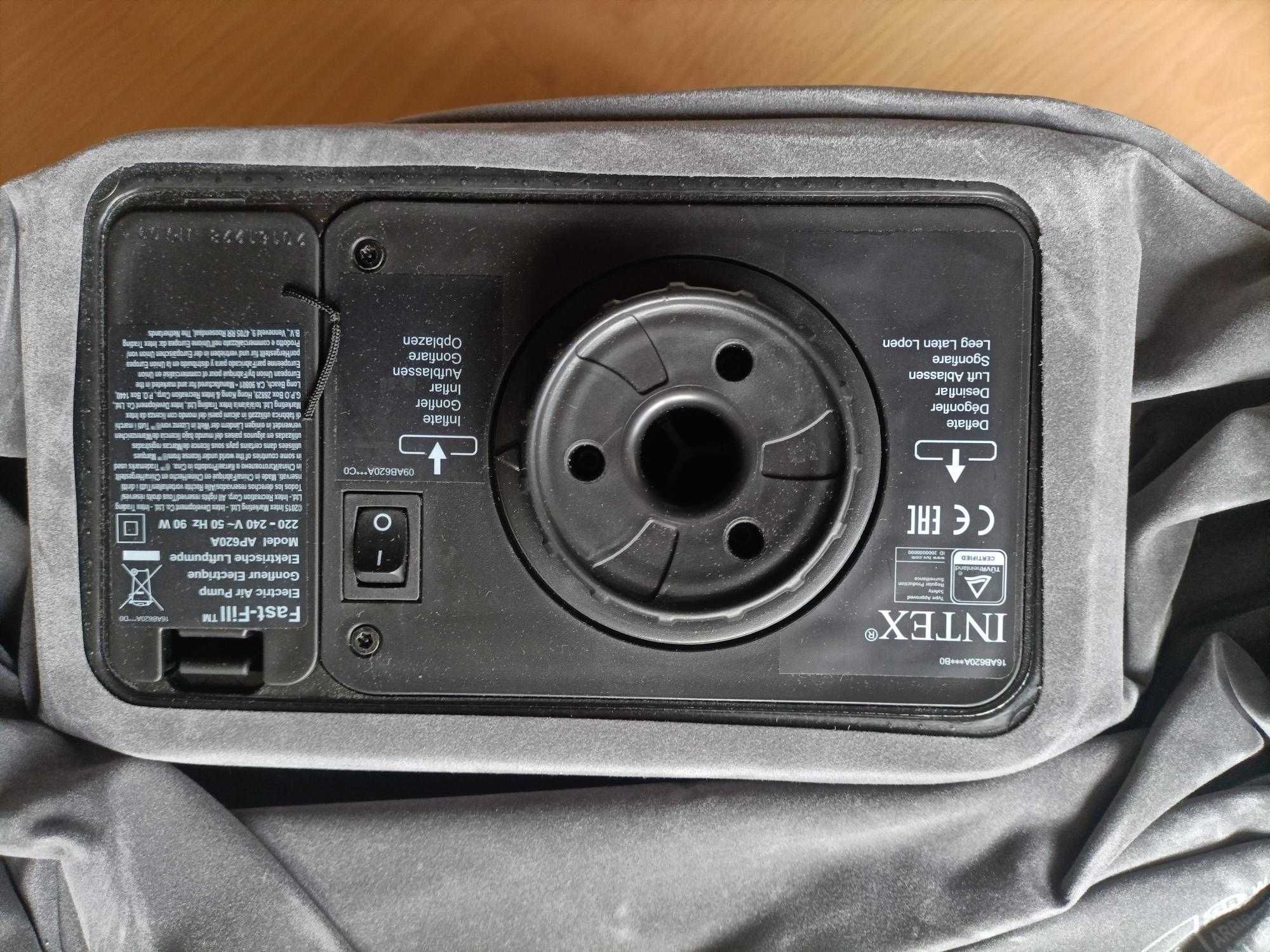 Colchão Insuflável INTEX